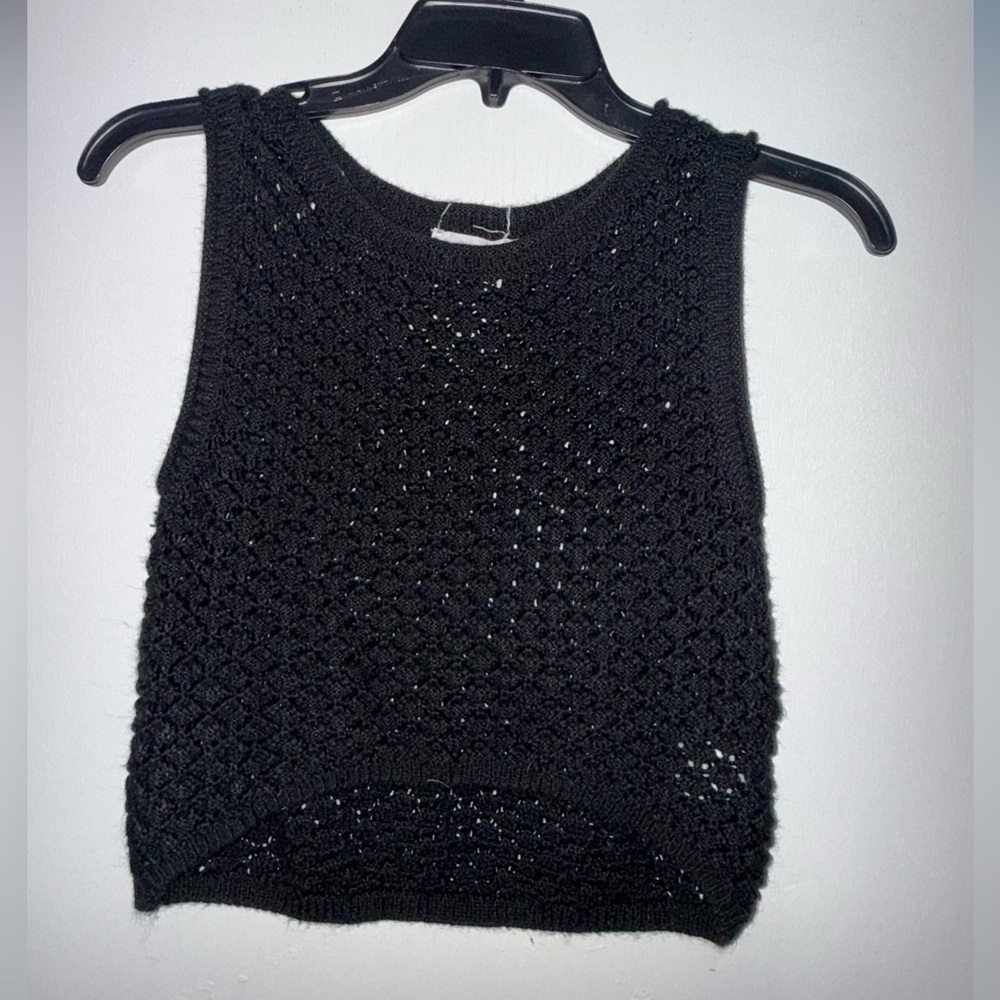Olive & Oak Black Knit Top